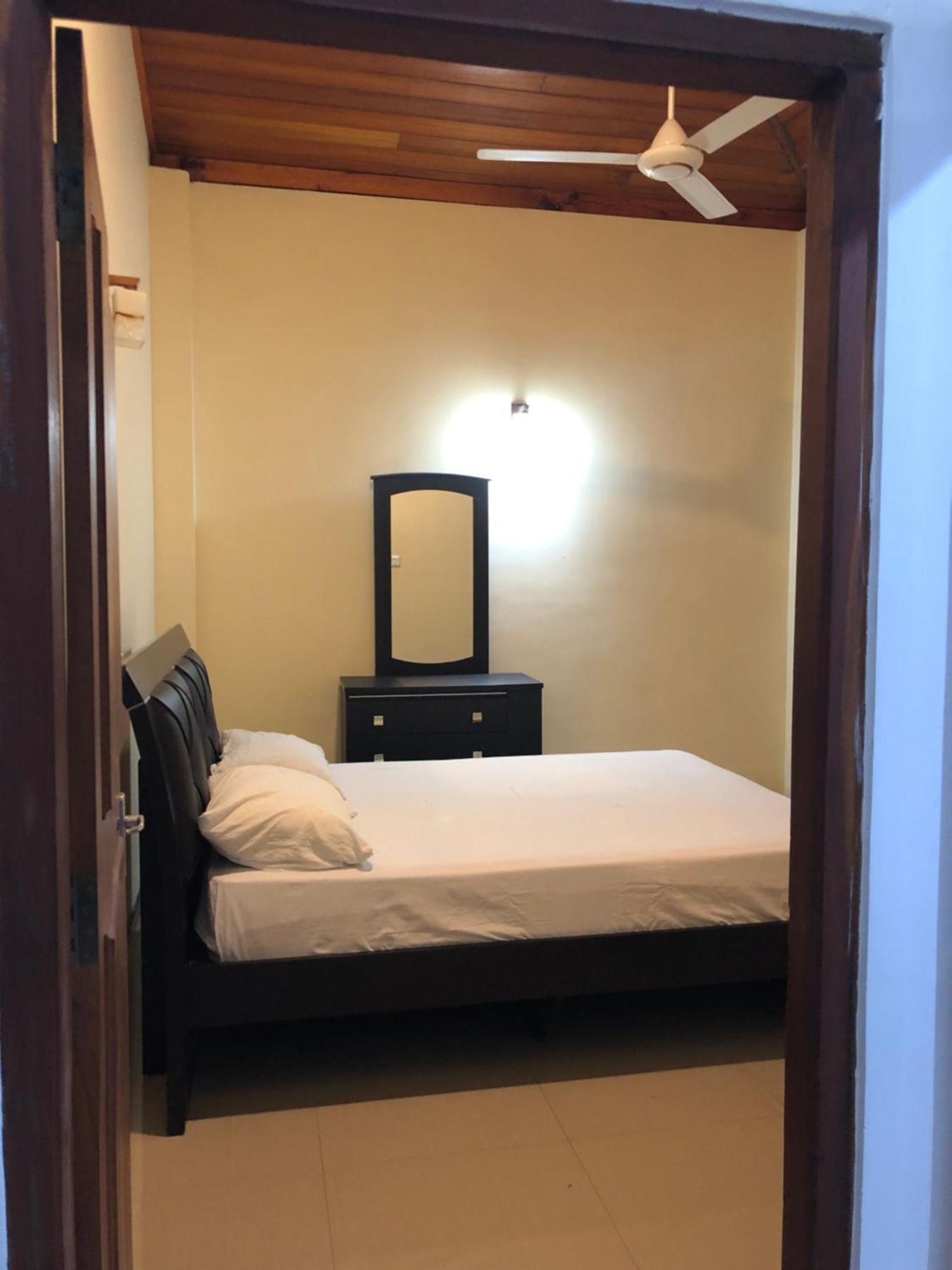 Senarathna Guest House เวลิกามา ภายนอก รูปภาพ