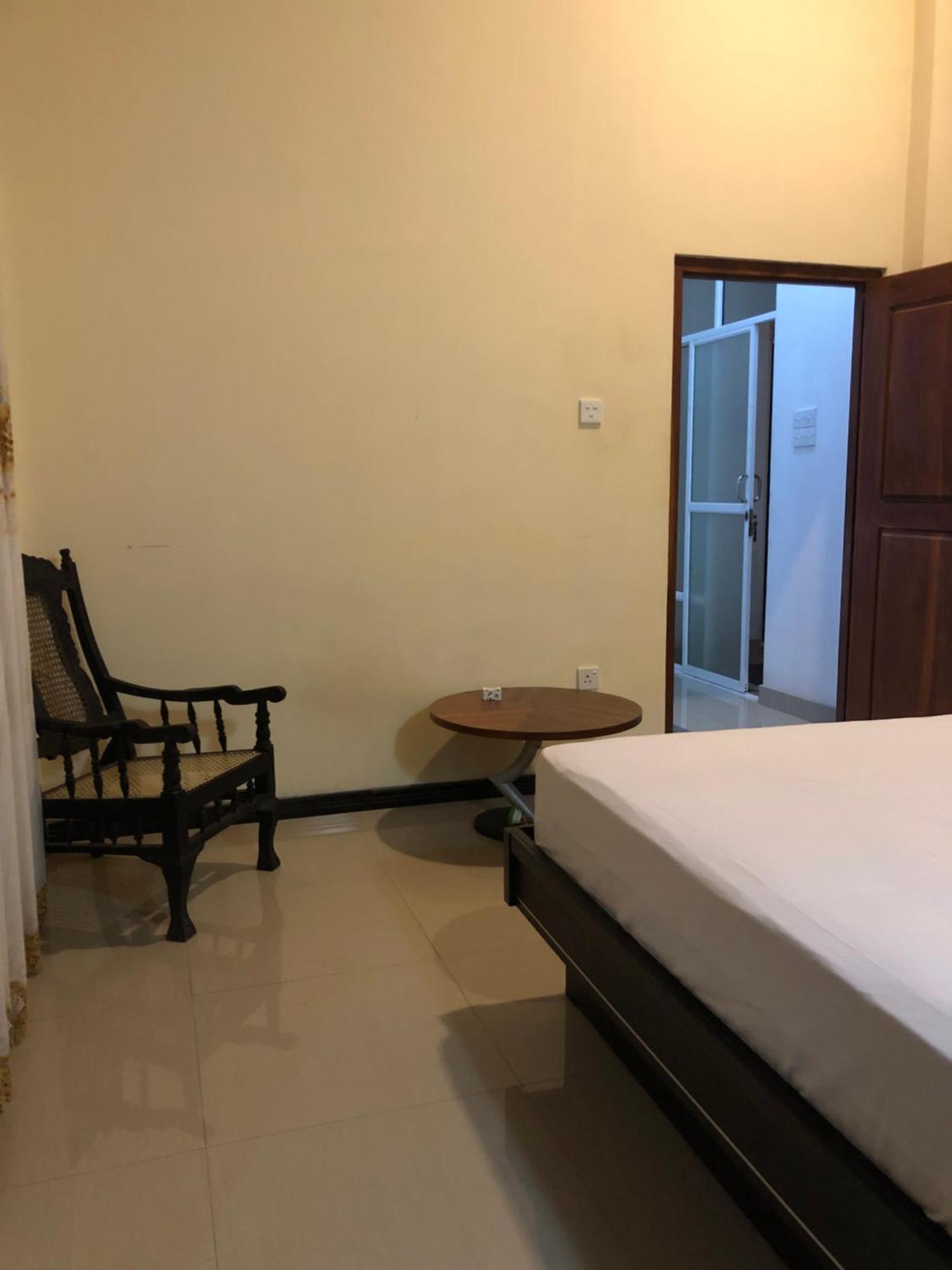 Senarathna Guest House เวลิกามา ภายนอก รูปภาพ