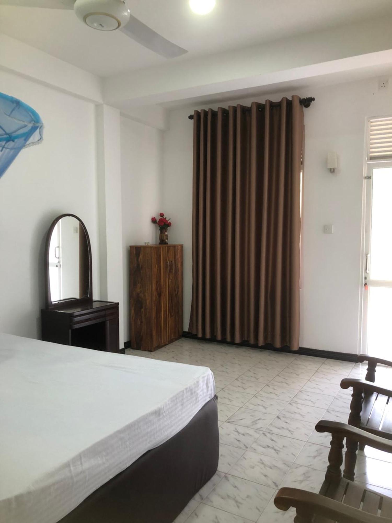 Senarathna Guest House เวลิกามา ภายนอก รูปภาพ
